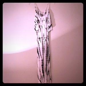 love in white/black maxi dress